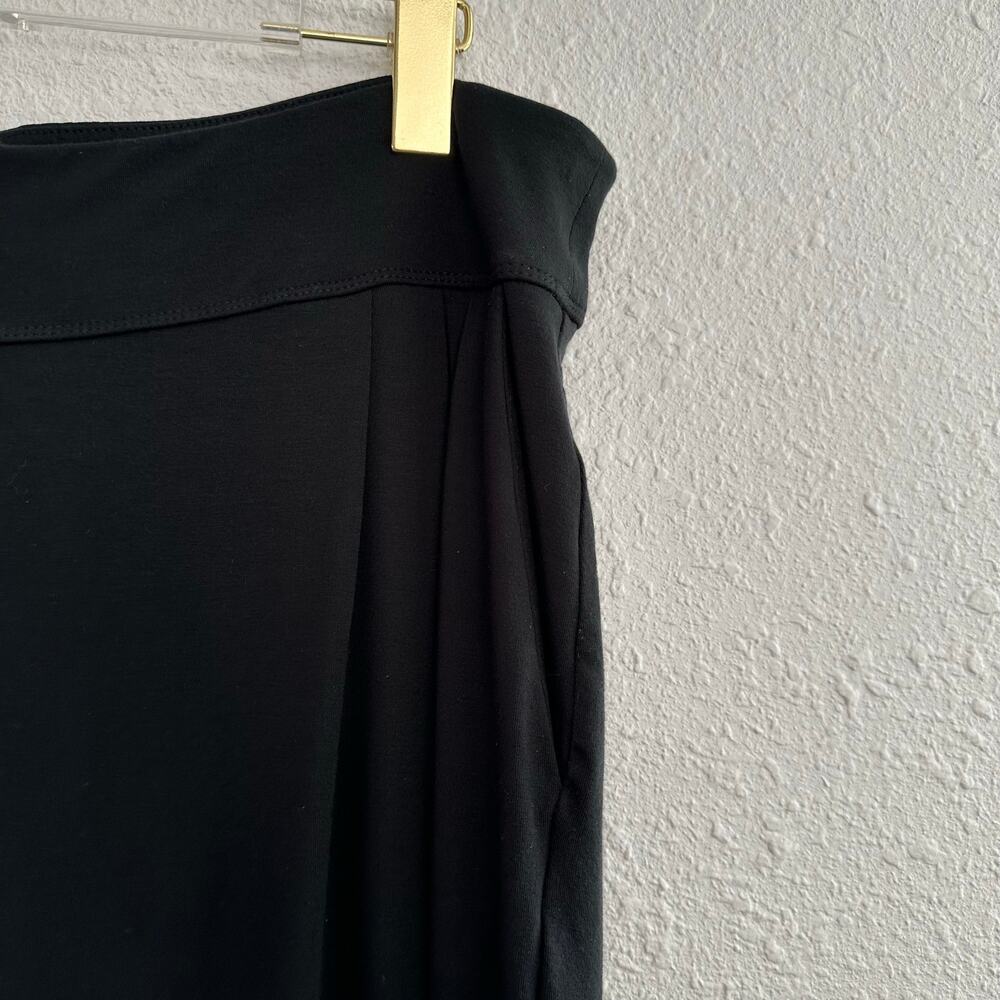 J. Jill Wearever Pleated Cropped Pant Women Large‎ Black Wide Leg Pockets Modest - Picture 3 of 7